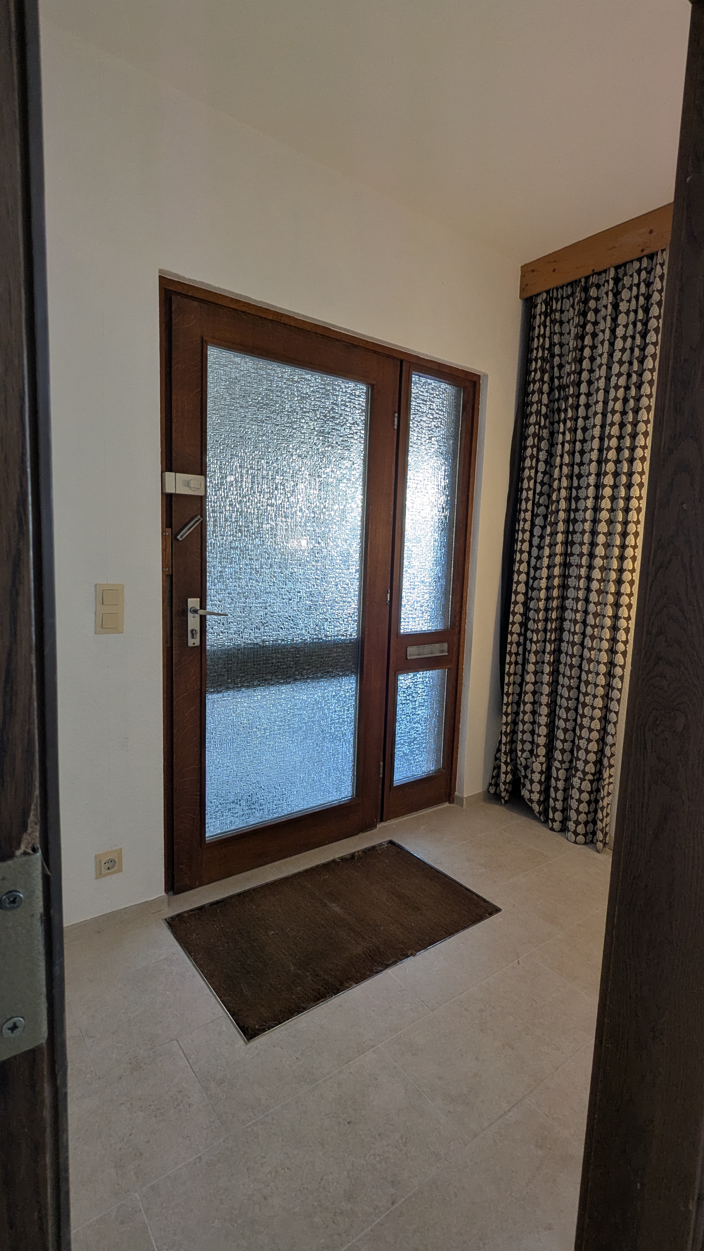 EG Windfang Blickrichtung Westen