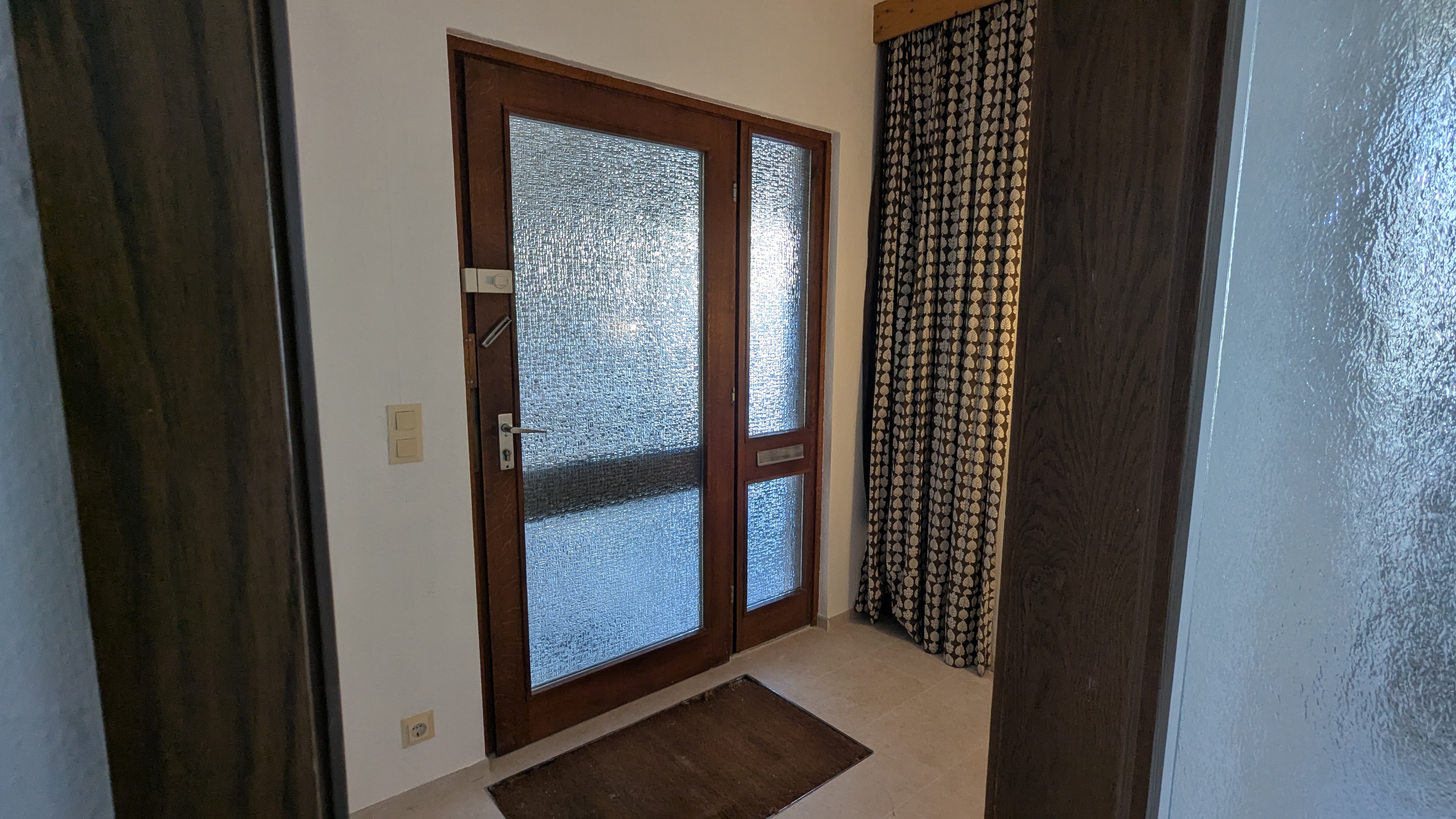 EG Windfang Blickrichtung Westen